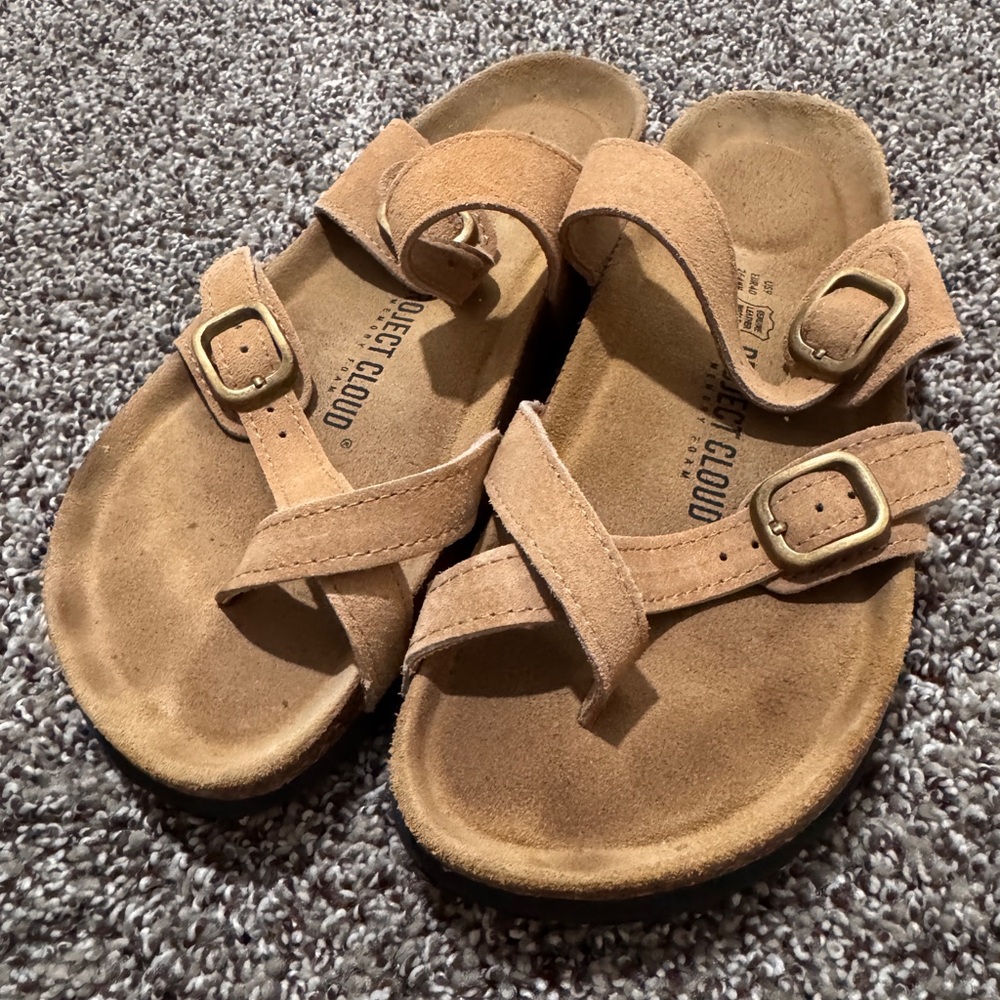 Project Cloud Women’s Leather Sandals
